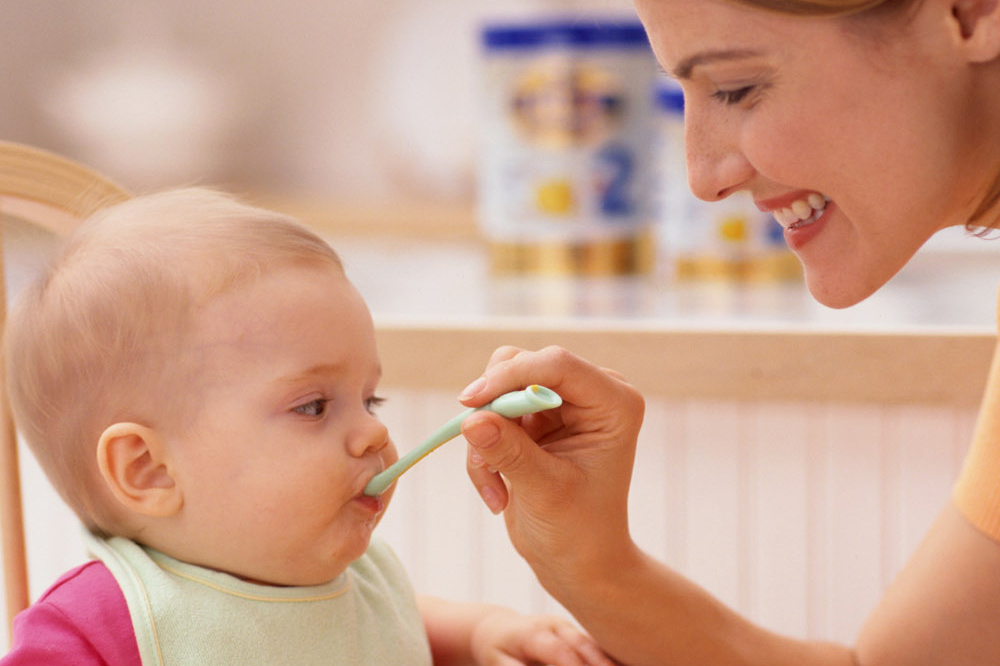 Hangi Bebek Maması Markasını Kullanıyorsunuz? Ay Ay Bebek Eğitimi ve